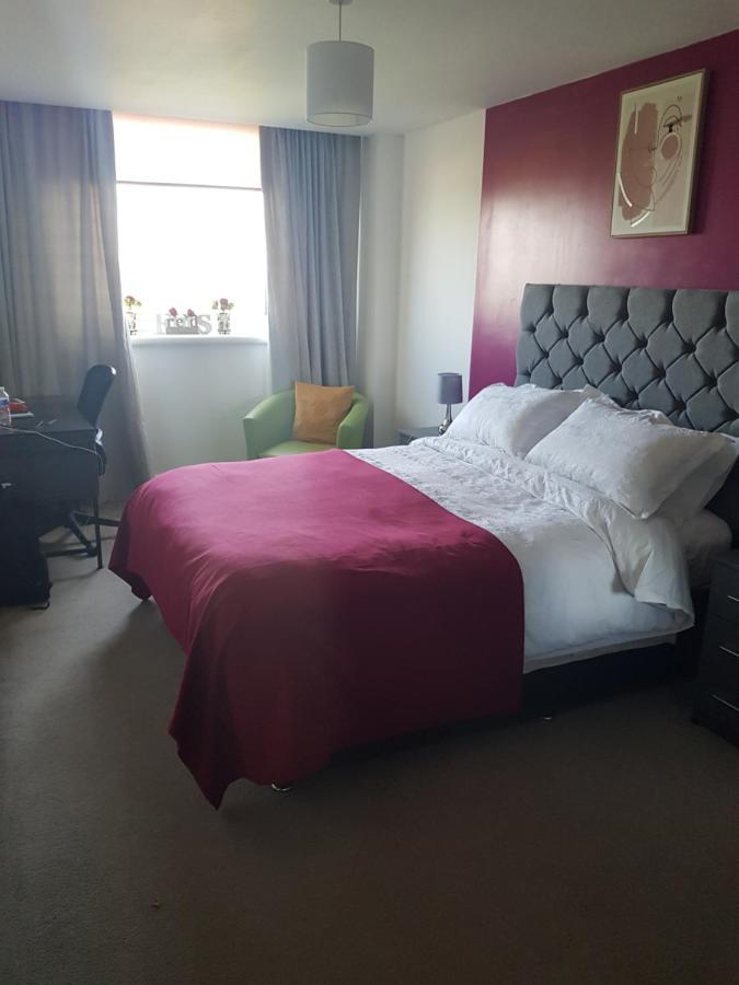Spacious 1 Bed Relocation Apartment Free Parking, Brierley Hill Exterior foto
