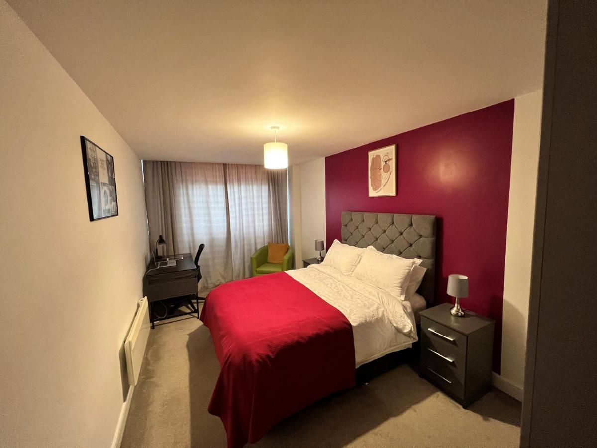 Spacious 1 Bed Relocation Apartment Free Parking, Brierley Hill Exterior foto