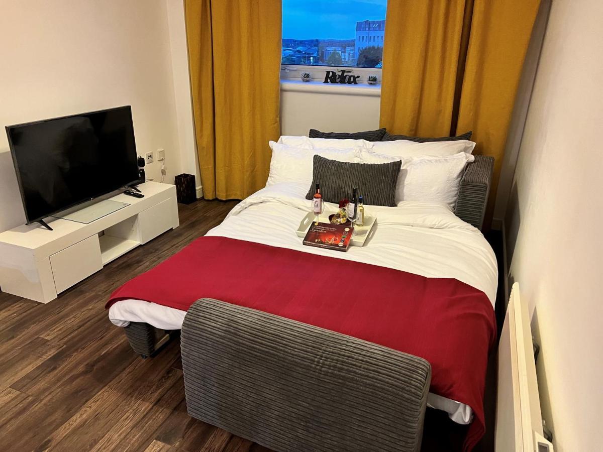 Spacious 1 Bed Relocation Apartment Free Parking, Brierley Hill Exterior foto