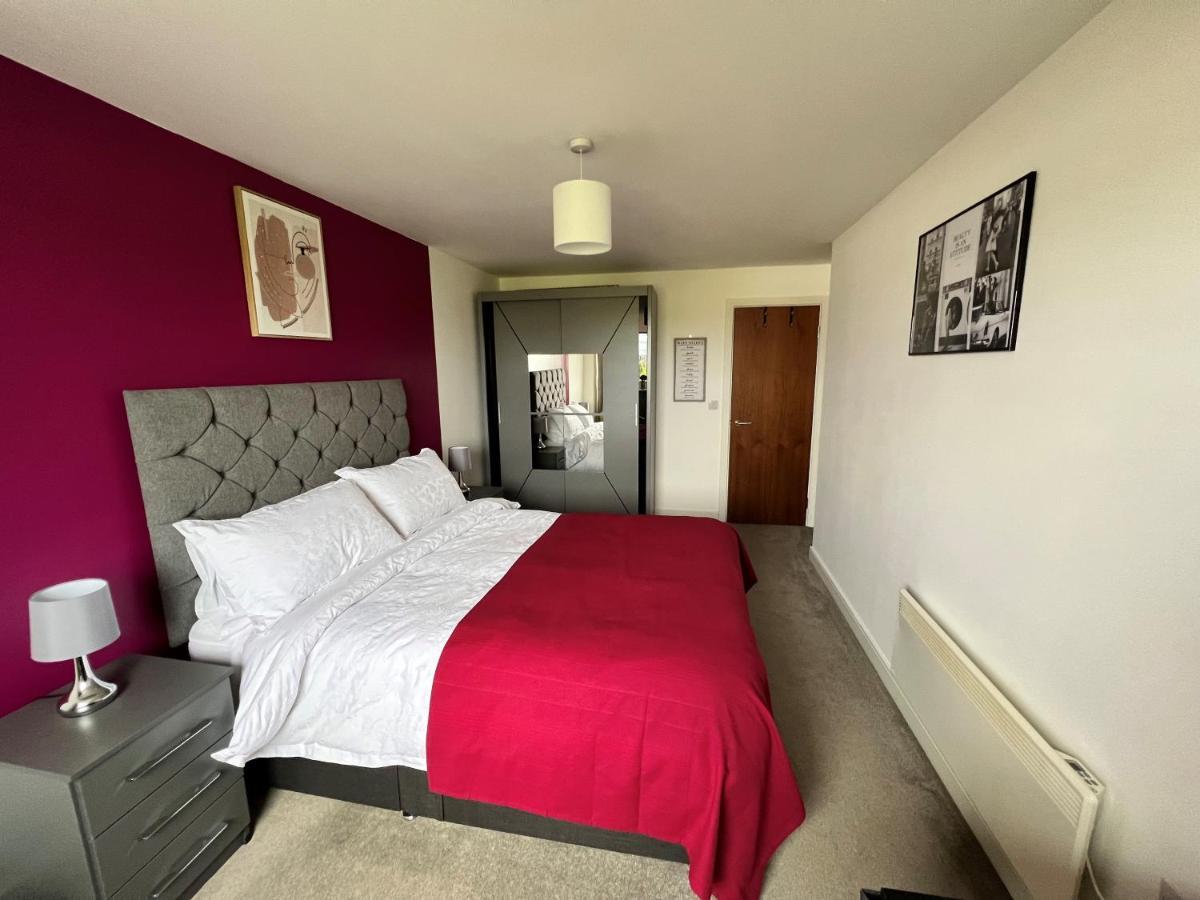Spacious 1 Bed Relocation Apartment Free Parking, Brierley Hill Exterior foto